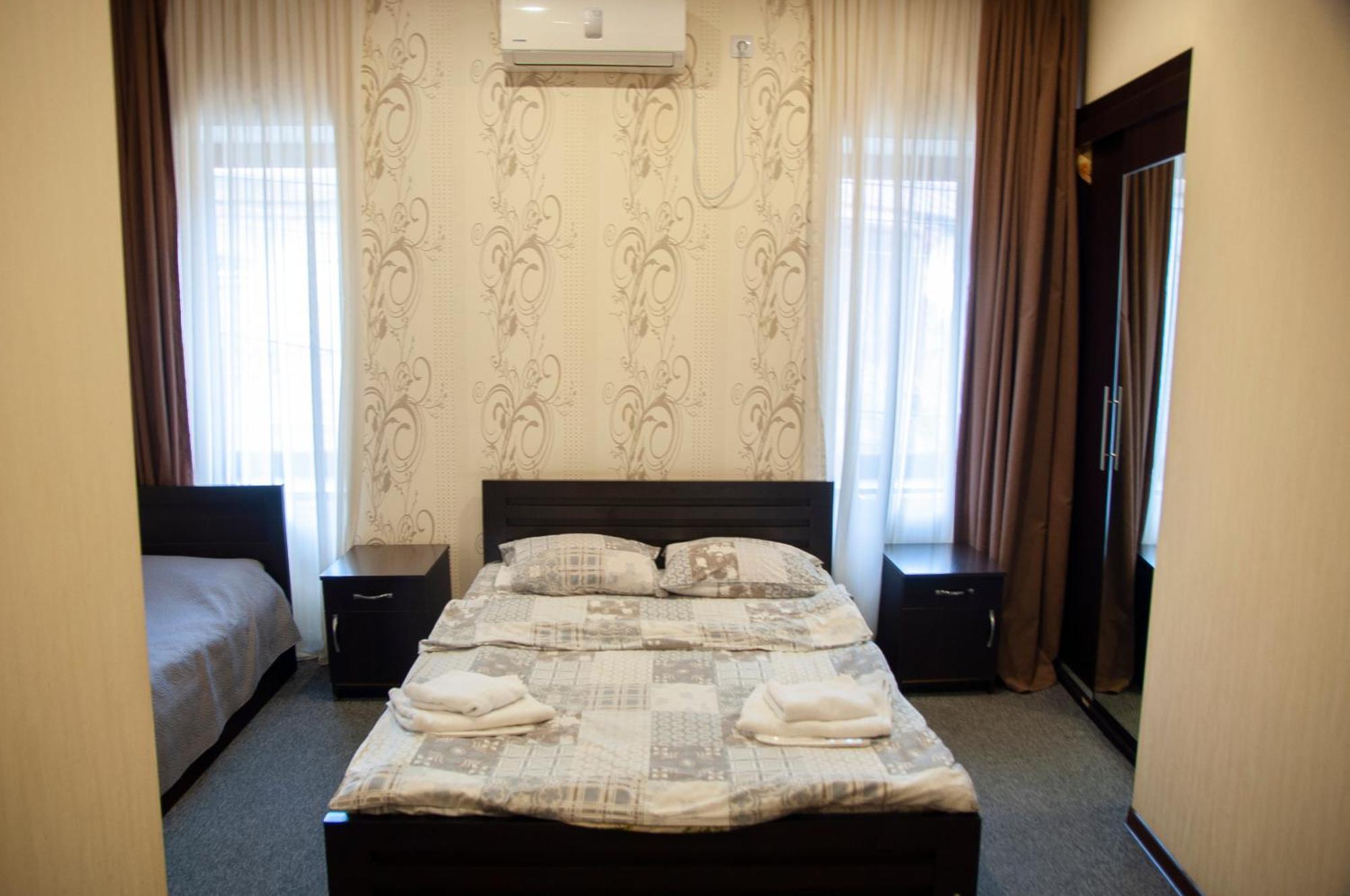 7 Rooms Tbilisi Exterior photo