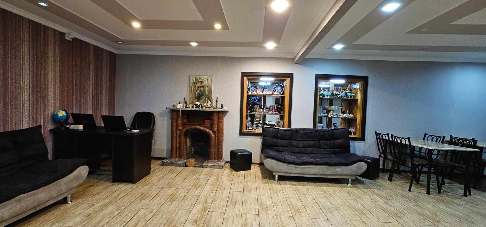 7 Rooms Tbilisi Exterior photo