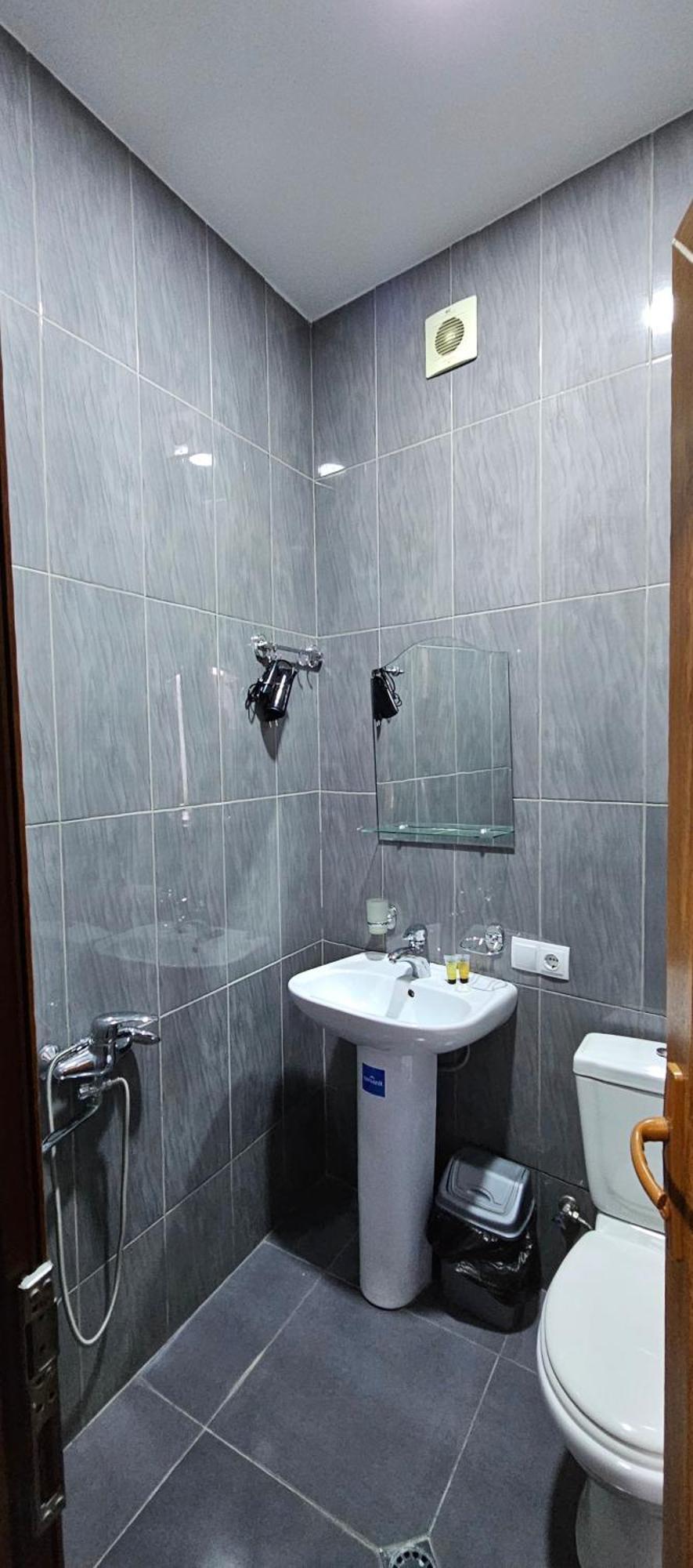 7 Rooms Tbilisi Exterior photo