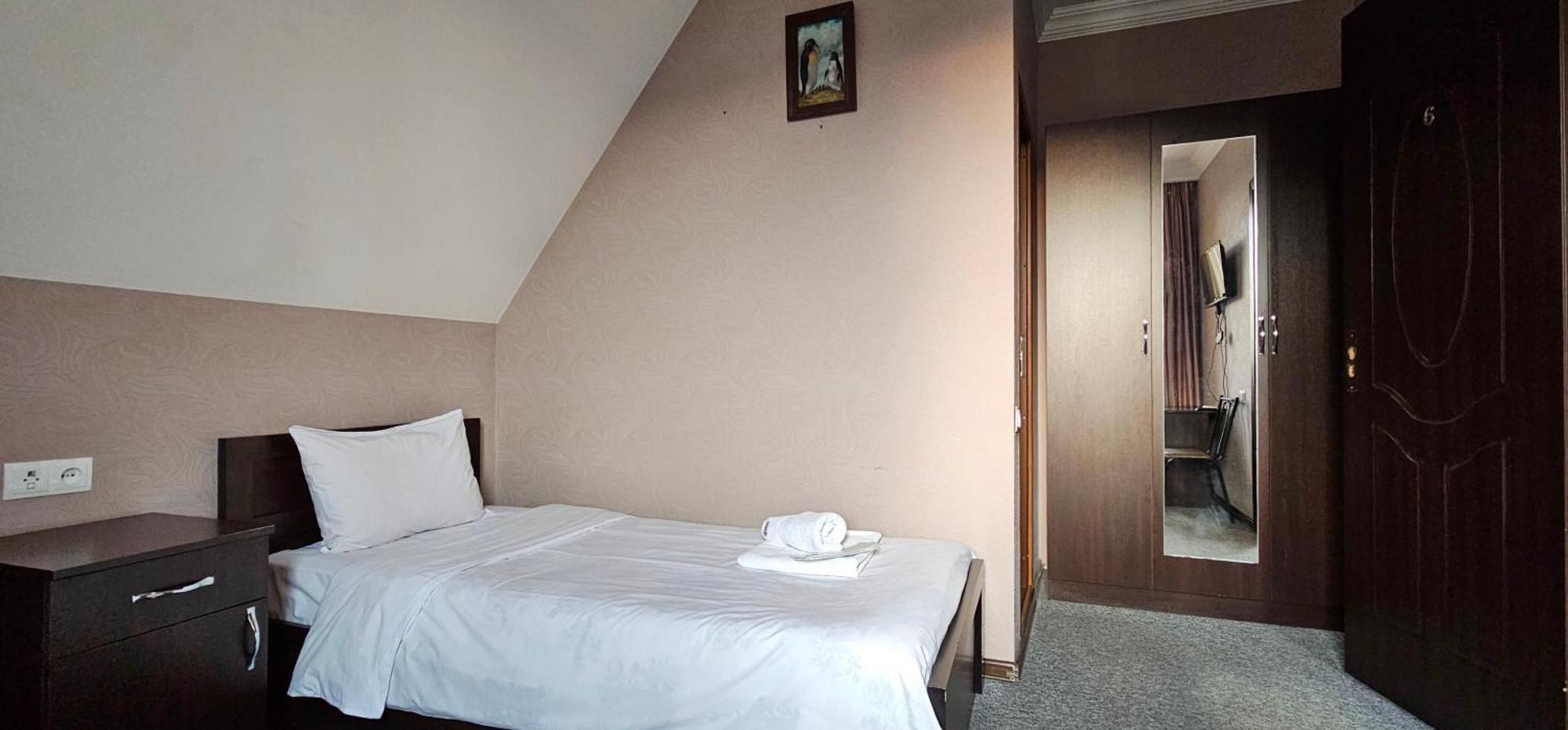 7 Rooms Tbilisi Exterior photo