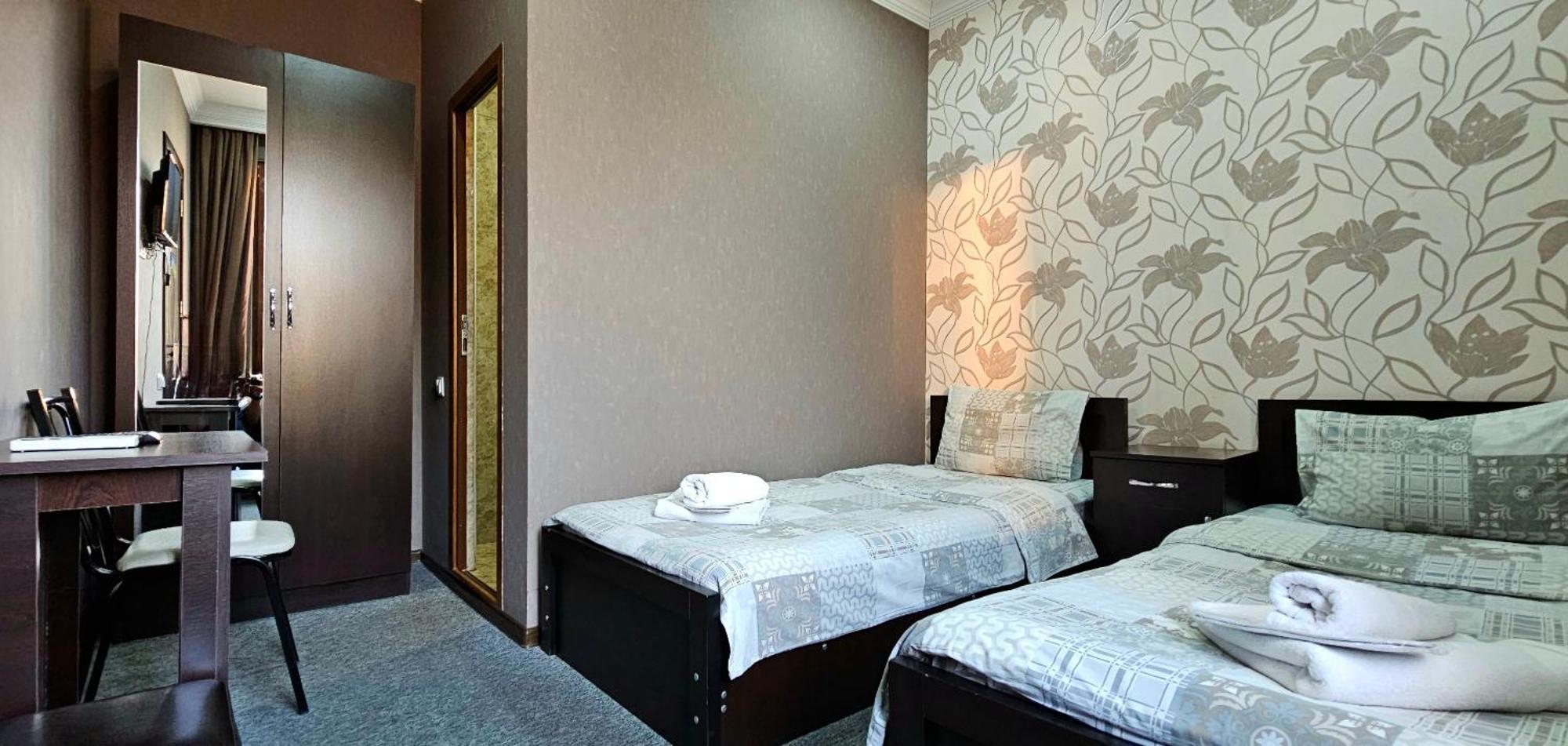 7 Rooms Tbilisi Exterior photo