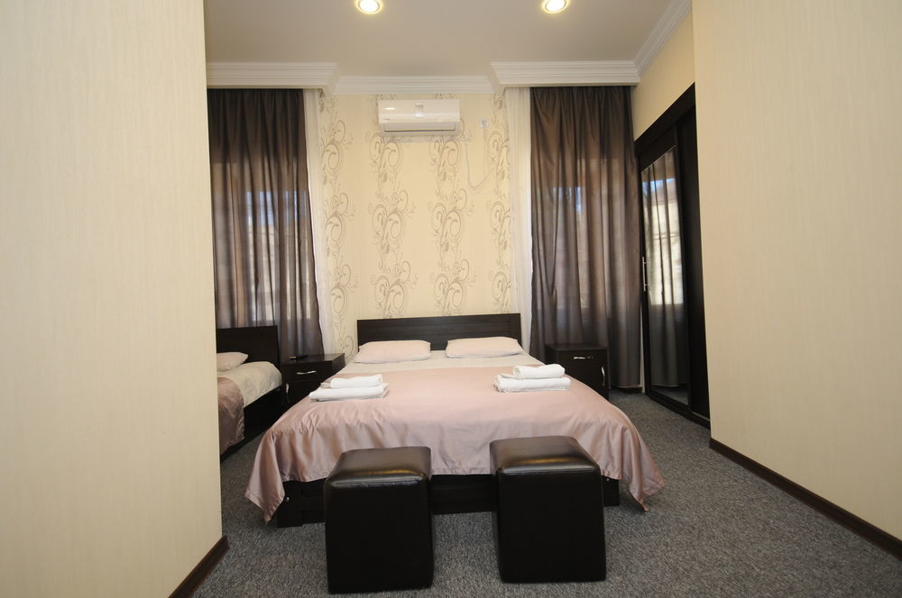 7 Rooms Tbilisi Exterior photo